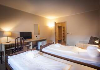 Отель Hotel Las Piechowice Шклярска-Поремба Двухместный номер с 1 кроватью или 2 отдельными кроватями-5