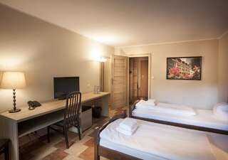 Отель Hotel Las Piechowice Шклярска-Поремба Двухместный номер с 1 кроватью или 2 отдельными кроватями-2